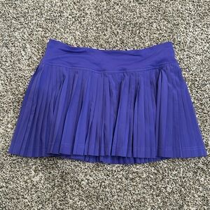 Lululemon Tennis Skirt
Size 4
Purple 
Built in shorts
